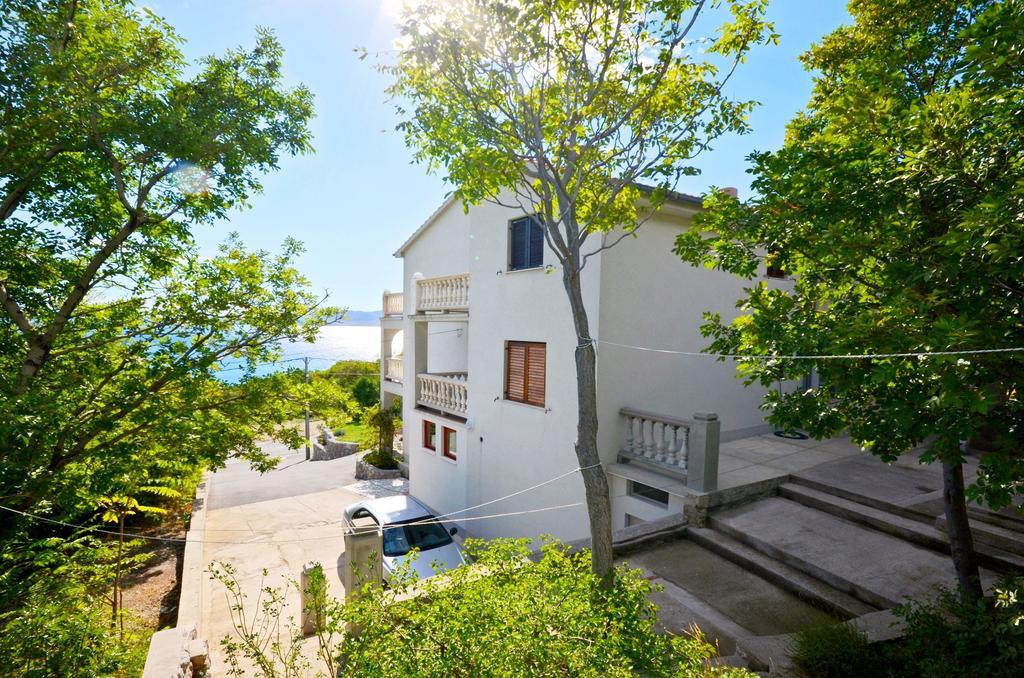Apartments Sanja Sibinj Krmpotski Exteriér fotografie
